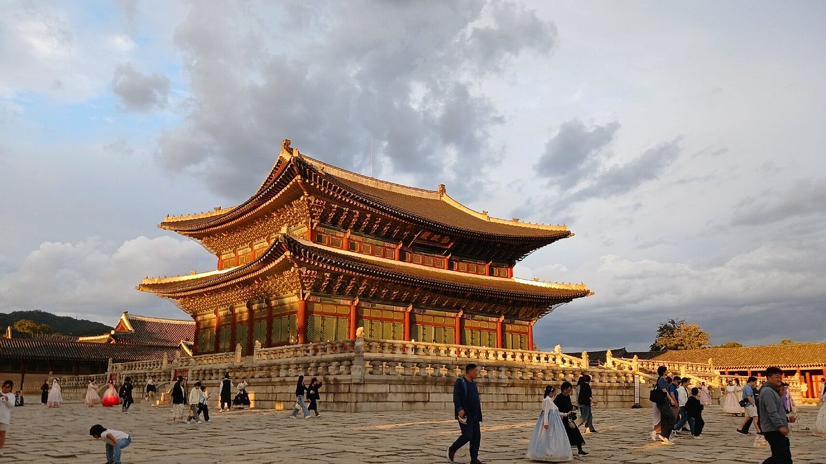 کاخ گیونگ بوک‌گونگ